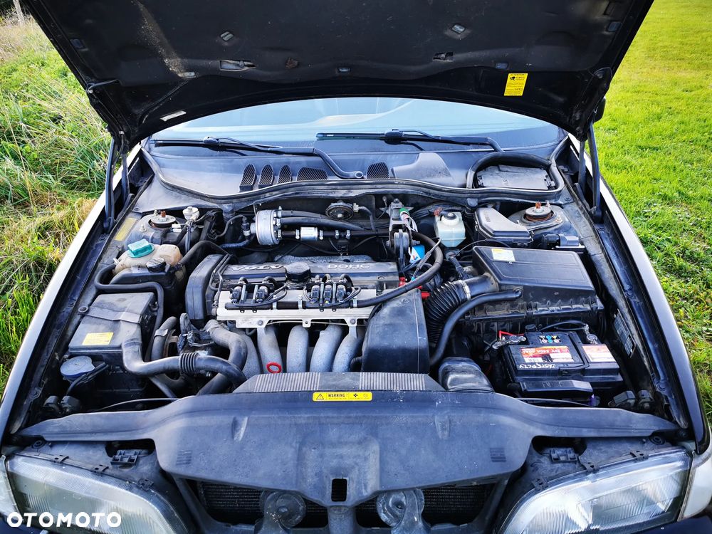 Volvo V70 2.5 - 4