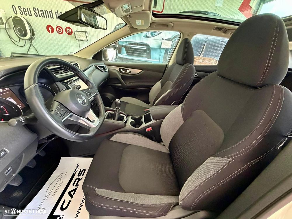 Nissan Qashqai 1.5 dCi N-Connecta 18 - 7