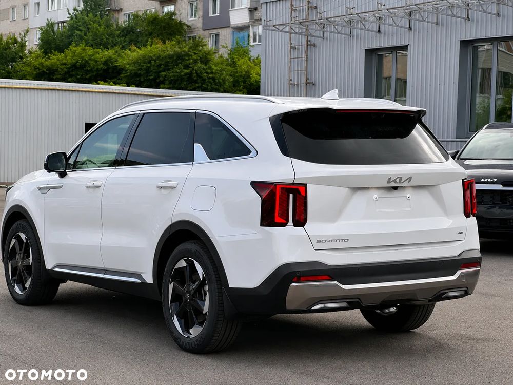 Kia Sorento 2.2 CRDi DCT8 AWD Platinum - 3