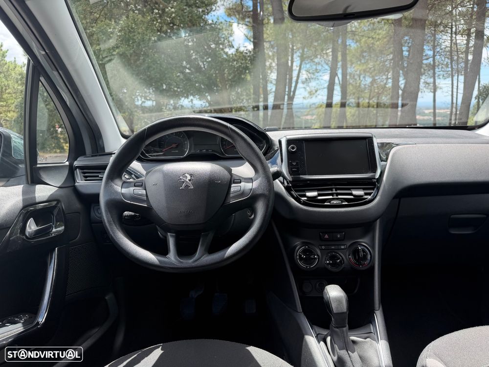 Peugeot 208 1.4 HDi Active - 9