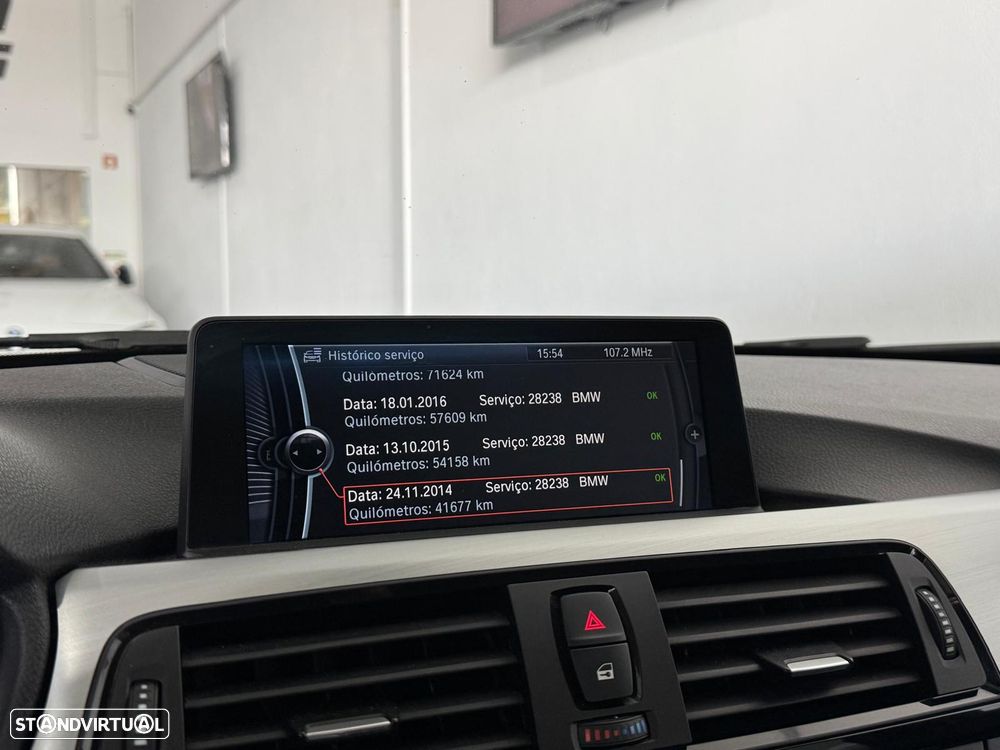 BMW 328 i Auto Pack M - 30