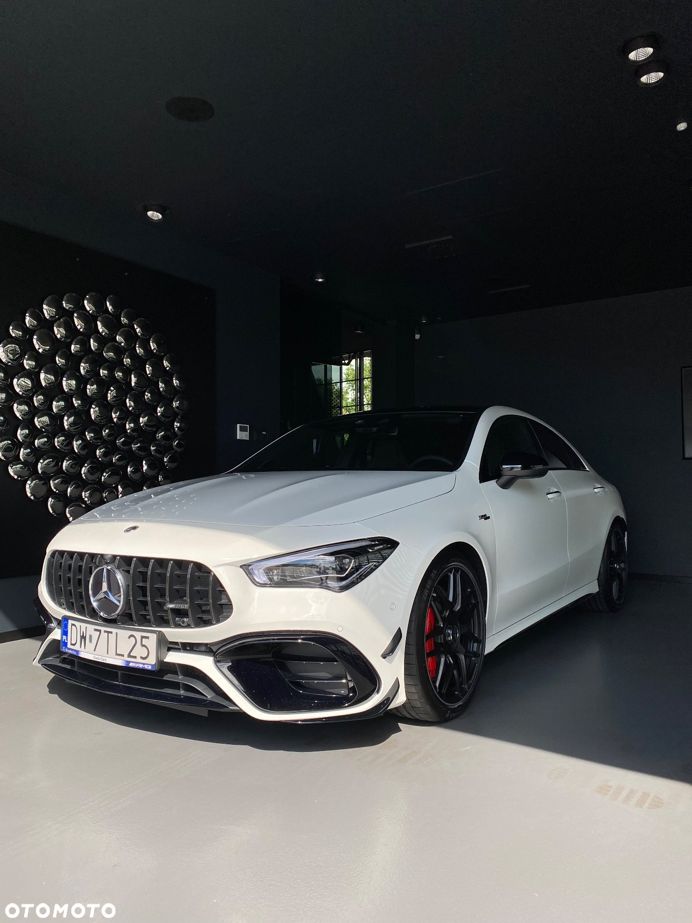 Mercedes-Benz CLA AMG 45 S 4-Matic 8G-DCT - 12