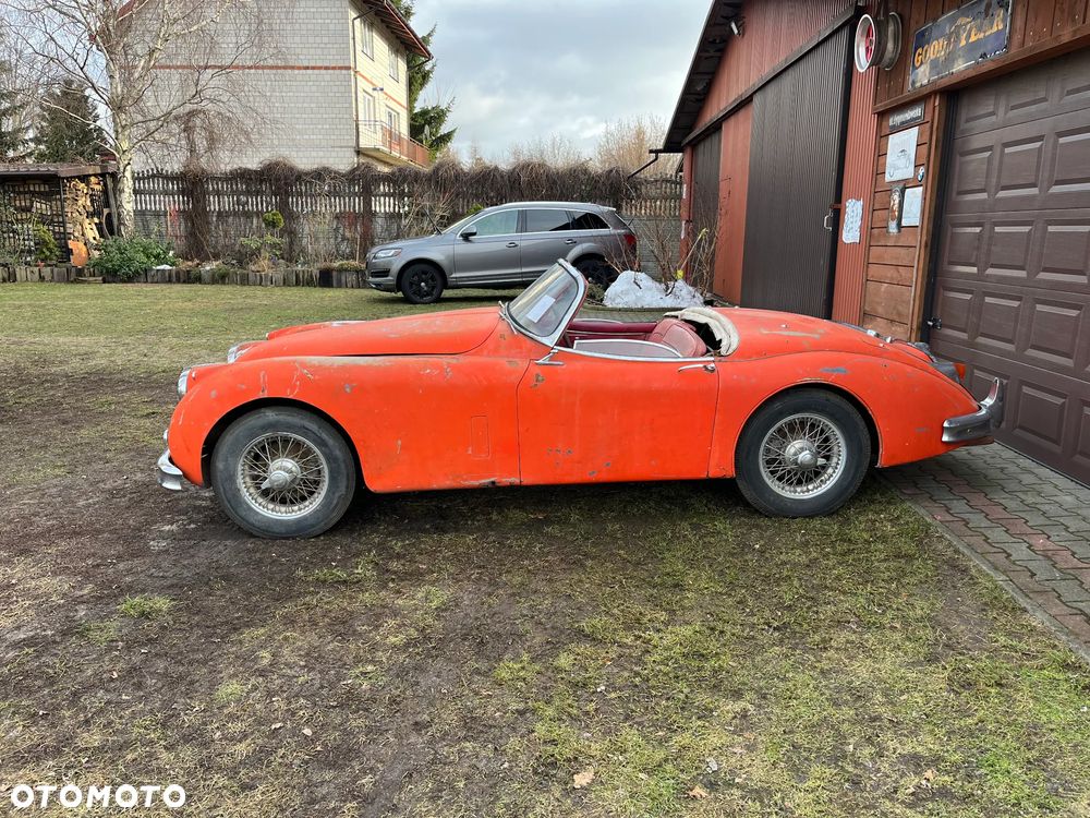 Jaguar E-Type - 2