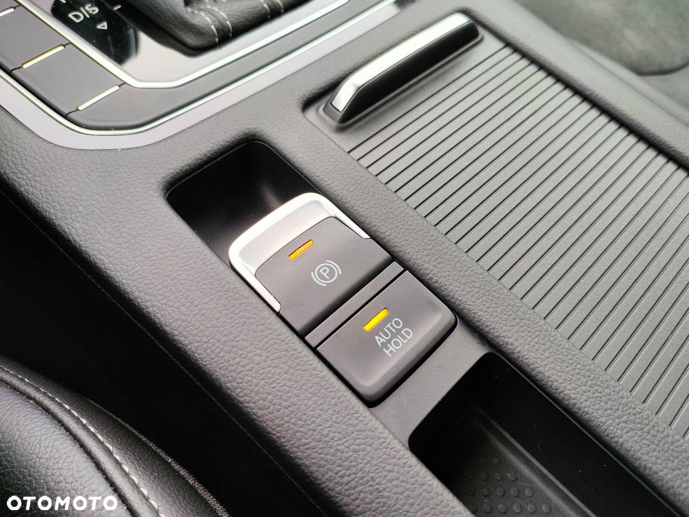 Volkswagen Arteon 2.0 TSI R-Line DSG - 28