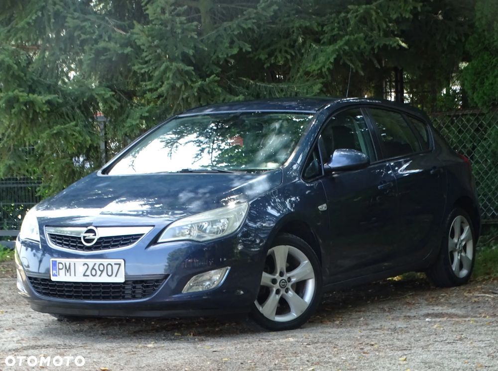 Opel Astra 1.7 CDTI Enjoy - 1