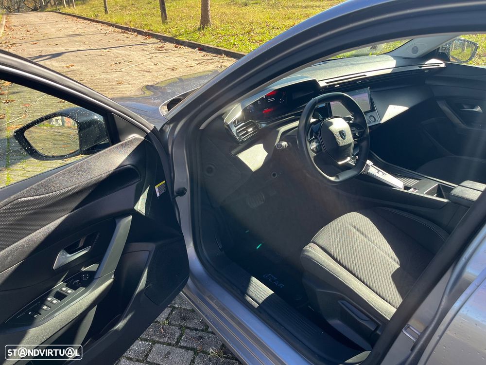 Peugeot 308 SW BlueHDi 130 EAT8 Style - 14