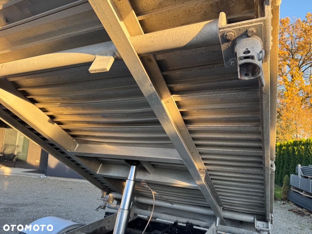 Hyundai H1 Camionette - 19