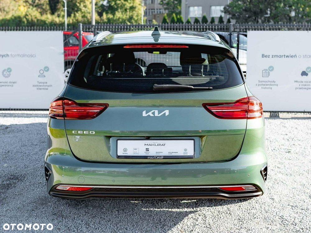 Kia Ceed 1.5 T-GDI M DCT - 10