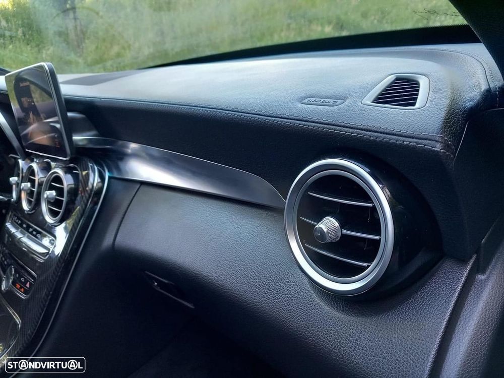 Mercedes-Benz C 300 BlueTEC Hybrid AMG Line - 24