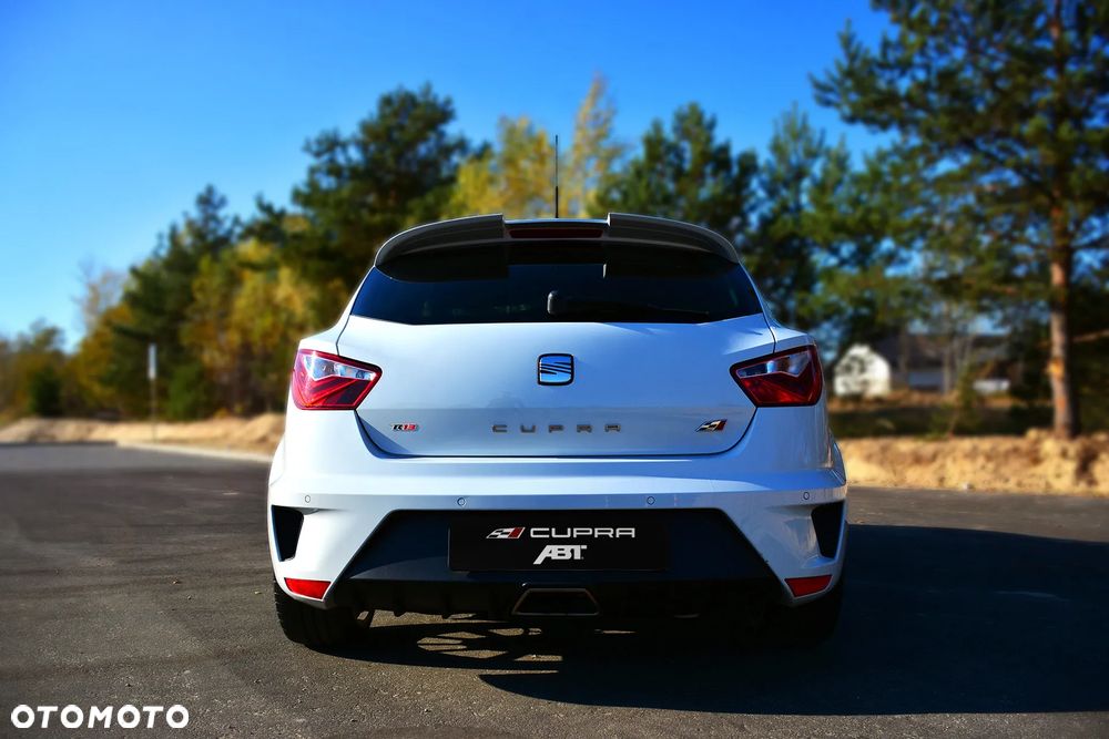 Seat Ibiza SC 1.4 TSI Cupra DSG - 4