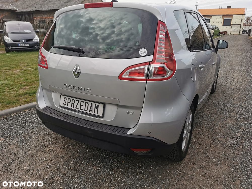 Renault Scenic 1.9 dCi Confort Privilege - 3