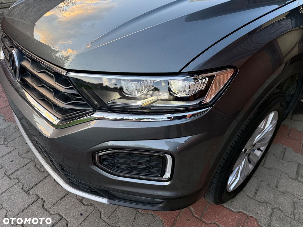 Volkswagen T-Roc - 15