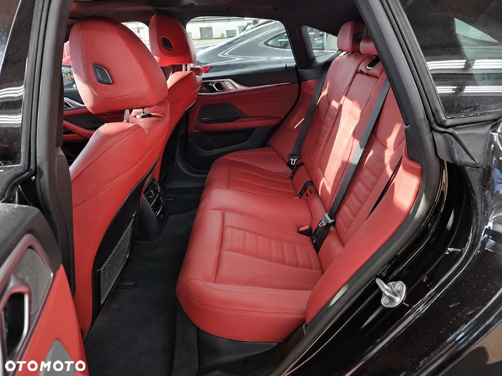BMW i4 M50 Gran Coupe xDrive - 13