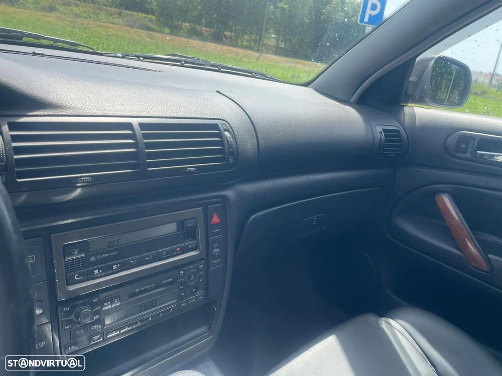 VW Passat - 15