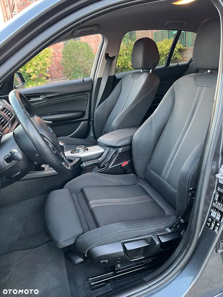BMW Seria 1 118d xDrive Sport Line - 25