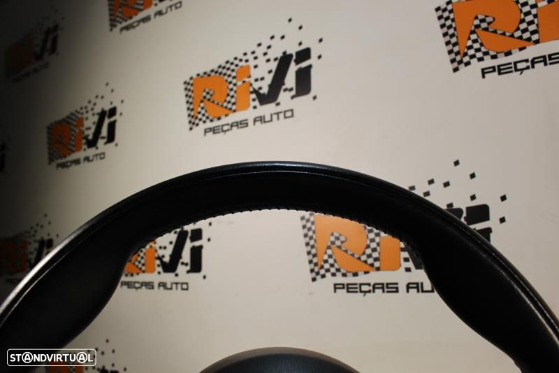 Volante MINI F54 / F55 / F56 / F57 / F60 - 7