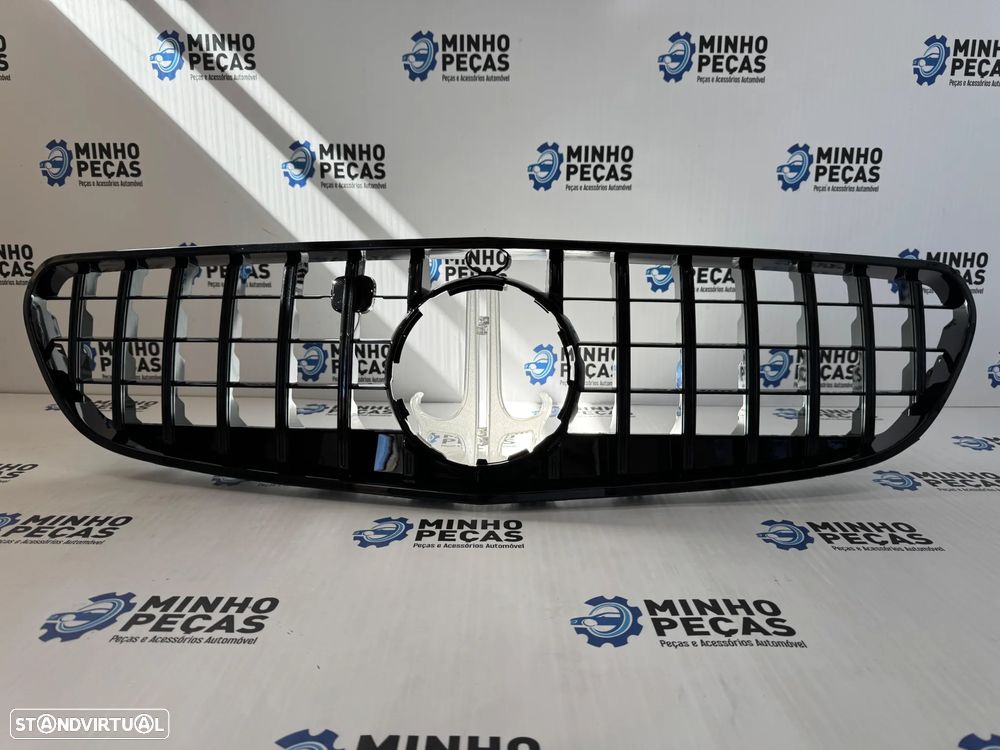 Grelha Frontal Mercedes Class S (W217) GTR Panamericana Preto Brilho