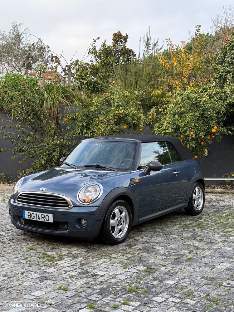 MINI Cabrio One - 3