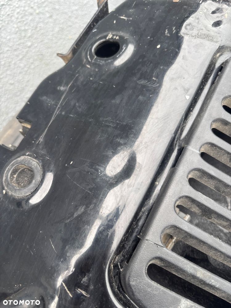 JEEP WRANGLER JK KLAPA BAGAZNIKA - 13