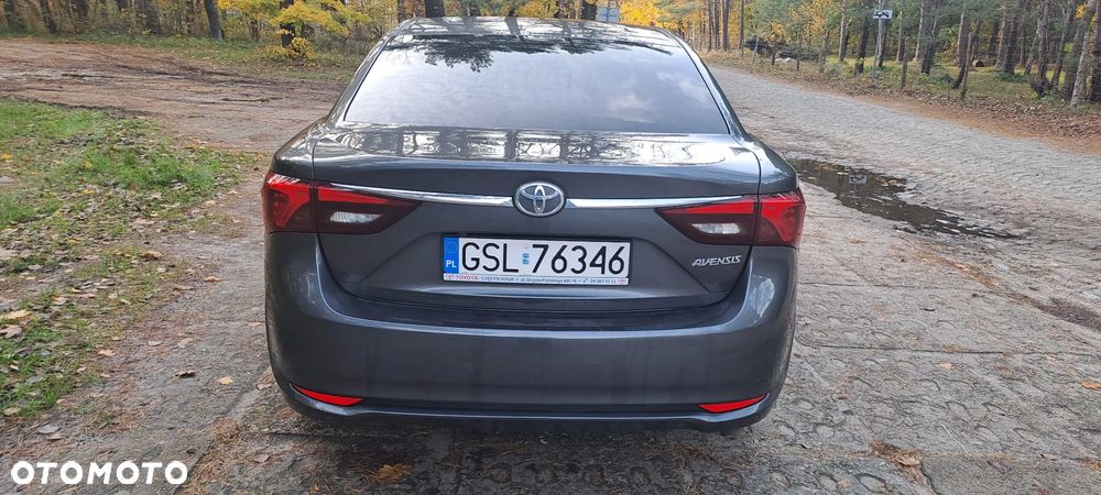 Toyota Avensis 2.0 D-4D Premium - 6