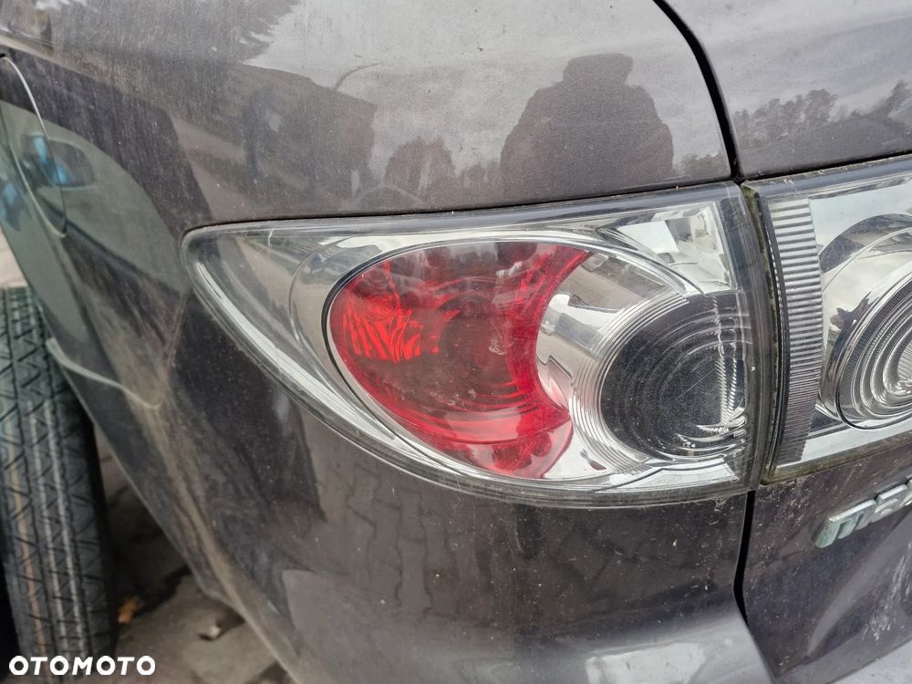 lampa tylna / lampy tylne / tył prawa lewa / Mazda 6