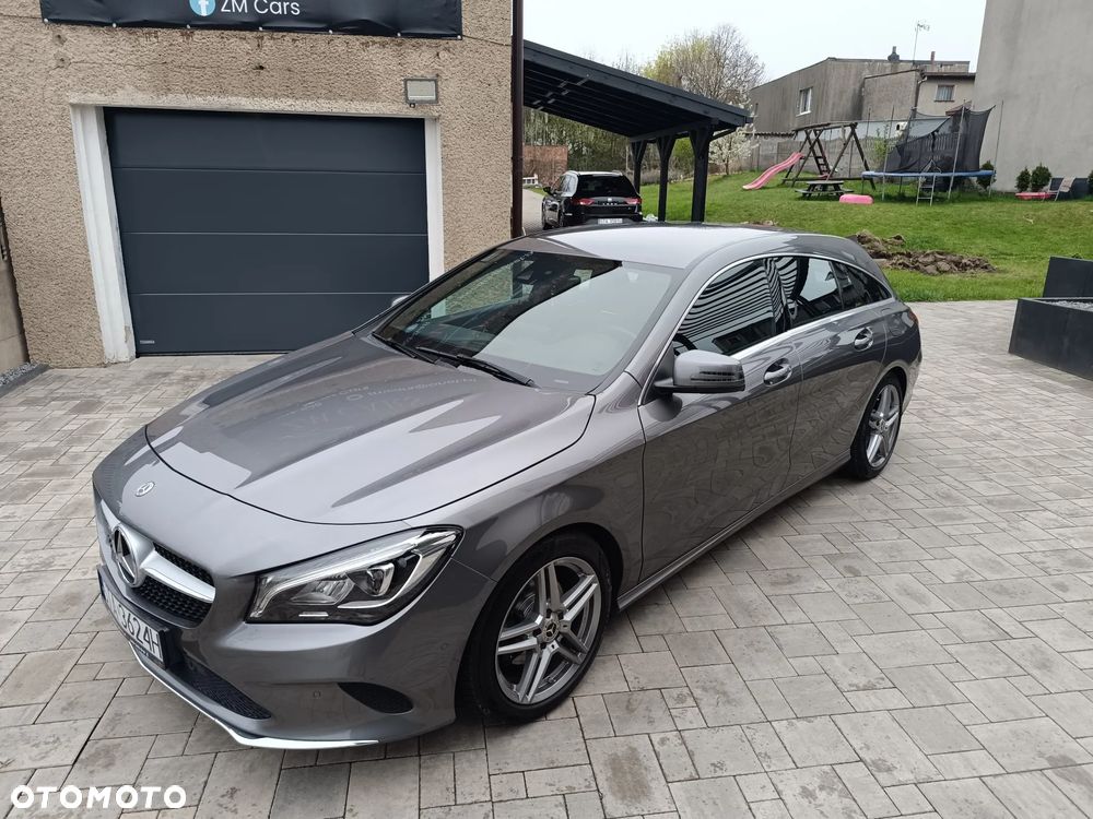 Mercedes-Benz CLA 200 7G-DCT UrbanStyle Edition - 2