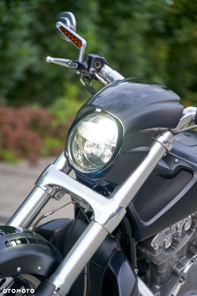 Harley-Davidson V-Rod Muscle - 6