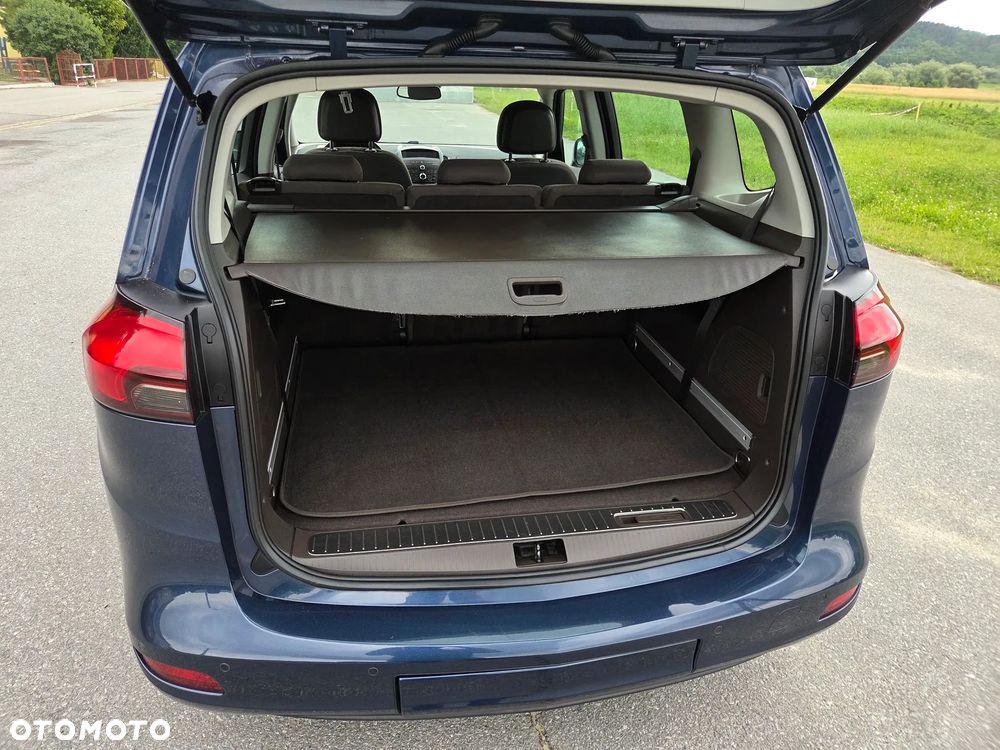 Opel Zafira 1.4 Turbo Business Edition - 24
