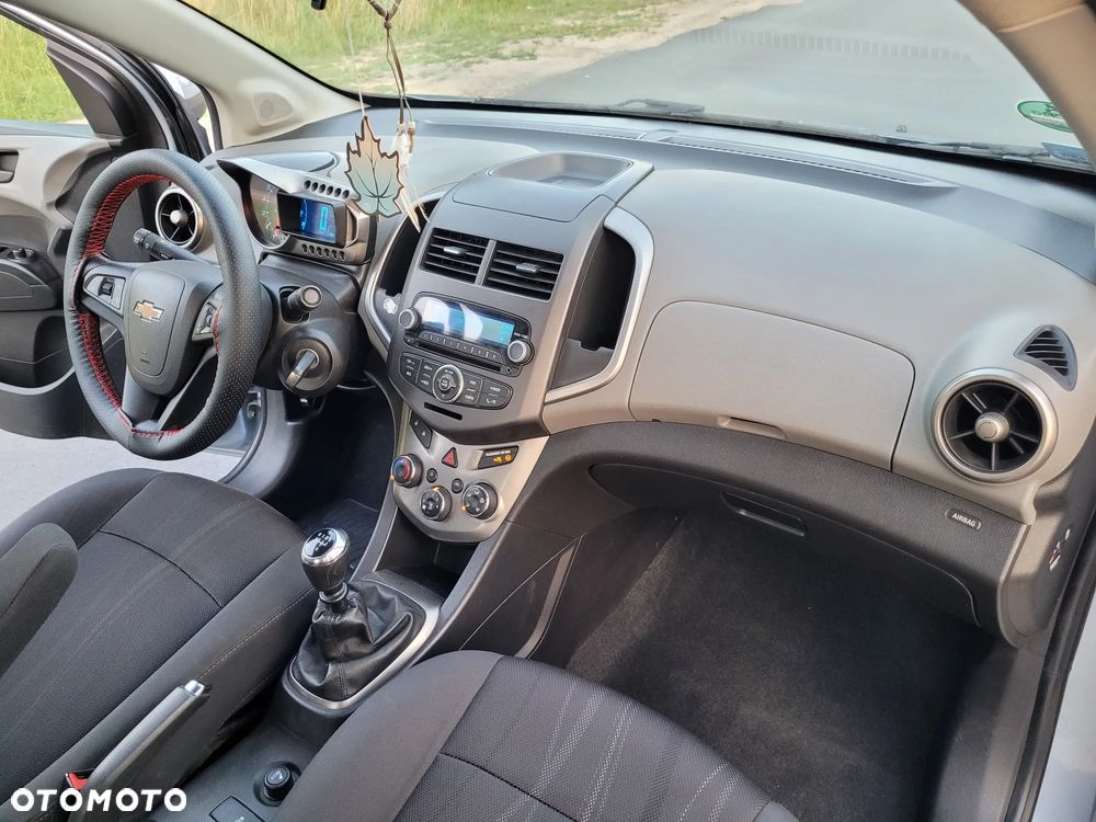 Chevrolet Aveo 1.4 16V LS - 14
