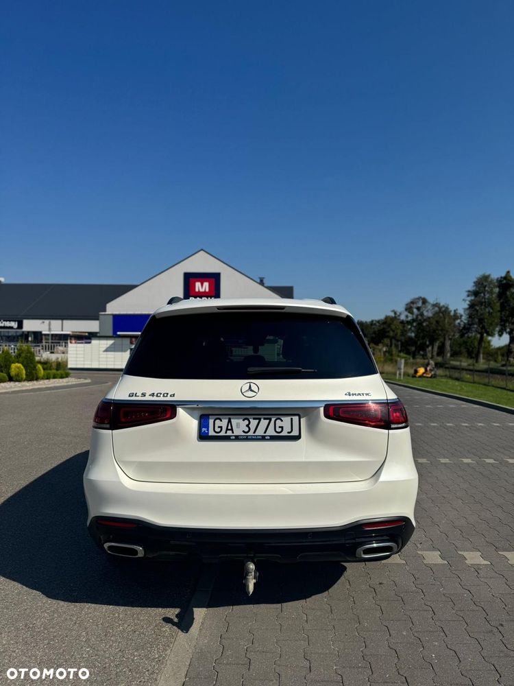 Mercedes-Benz GLS - 25