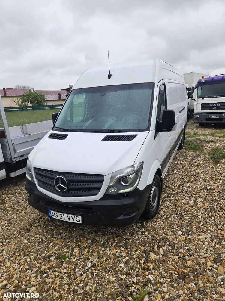 Mercedes-Benz SPRINTER - 11