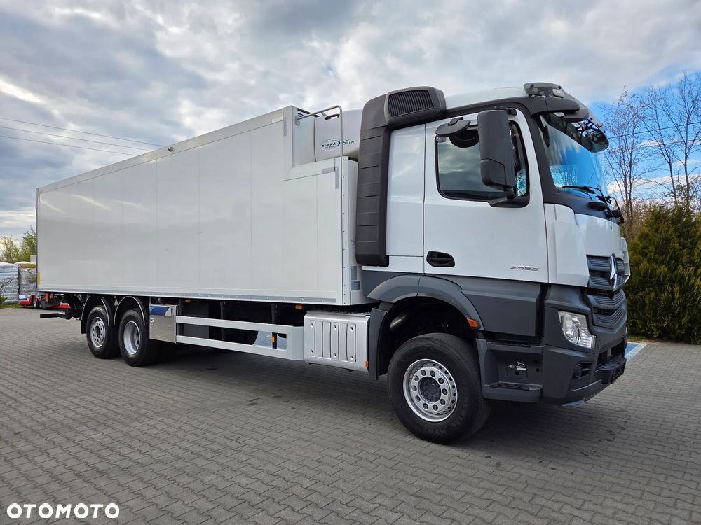 Mercedes-Benz Actros 2553 - 19
