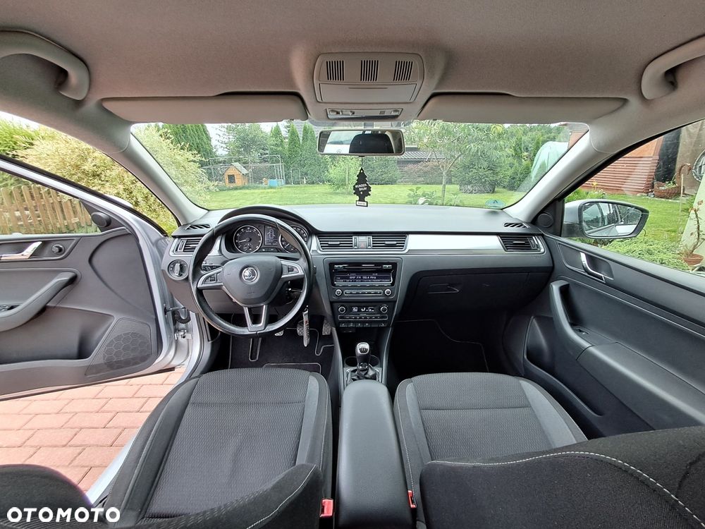 Skoda RAPID - 6