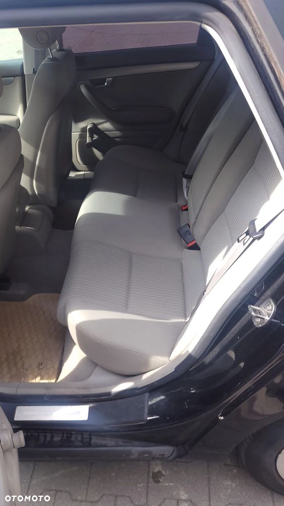 Audi A4 Avant 1.8T - 11