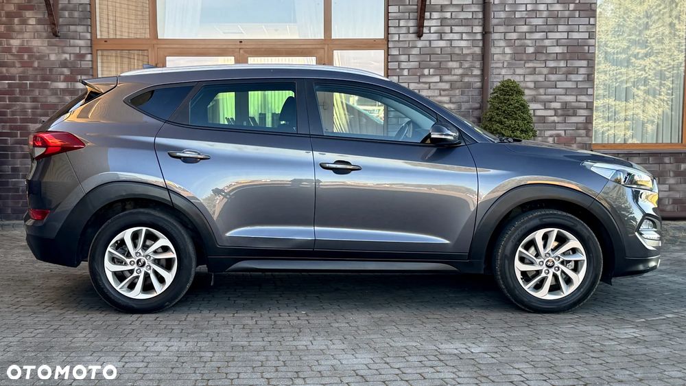 Hyundai Tucson blue 1.7 CRDi 2WD Passion - 18