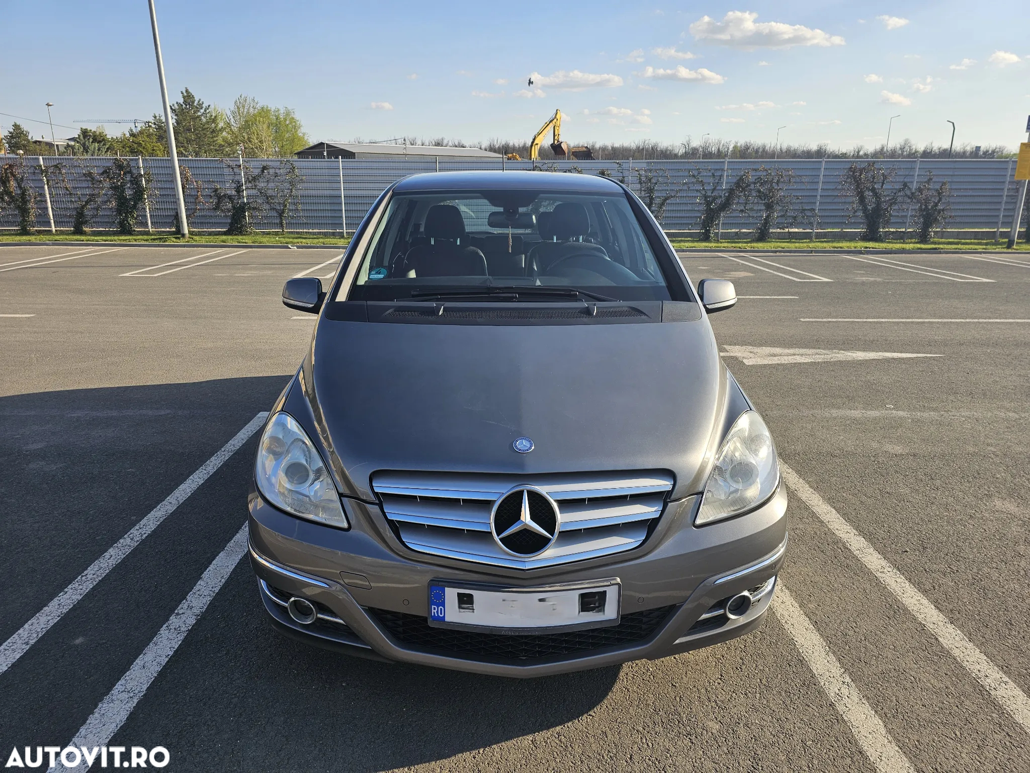 Mercedes-Benz B - 2