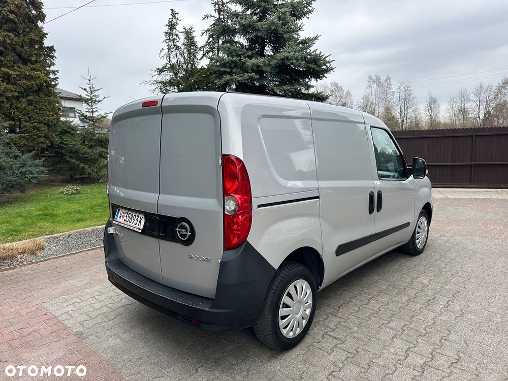 Opel Combo - 10