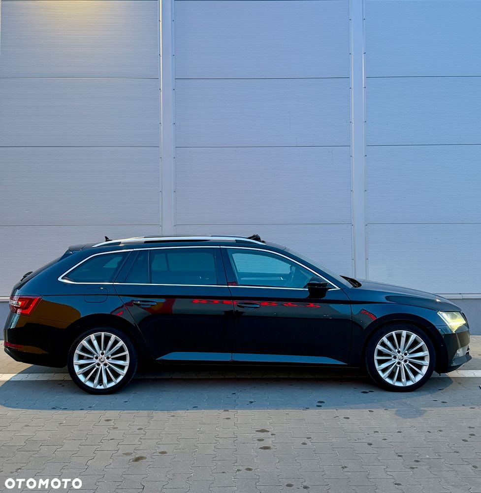 Skoda Superb 2.0 TDI DSG Style - 8