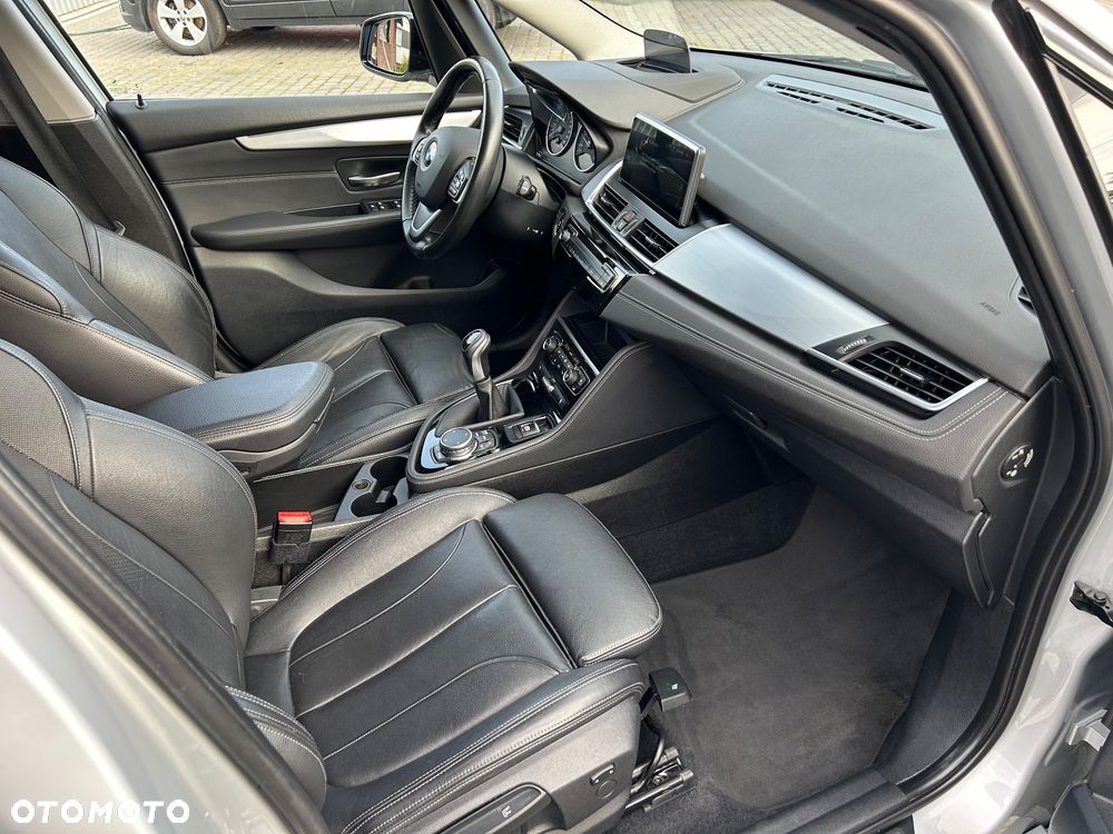 BMW Seria 2 ver-218d-gt-sport-line - 14
