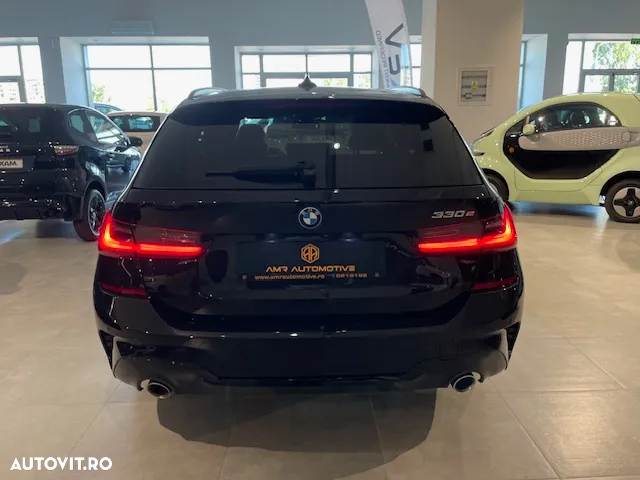 BMW Seria 3 330e Touring Aut. M Sport - 7