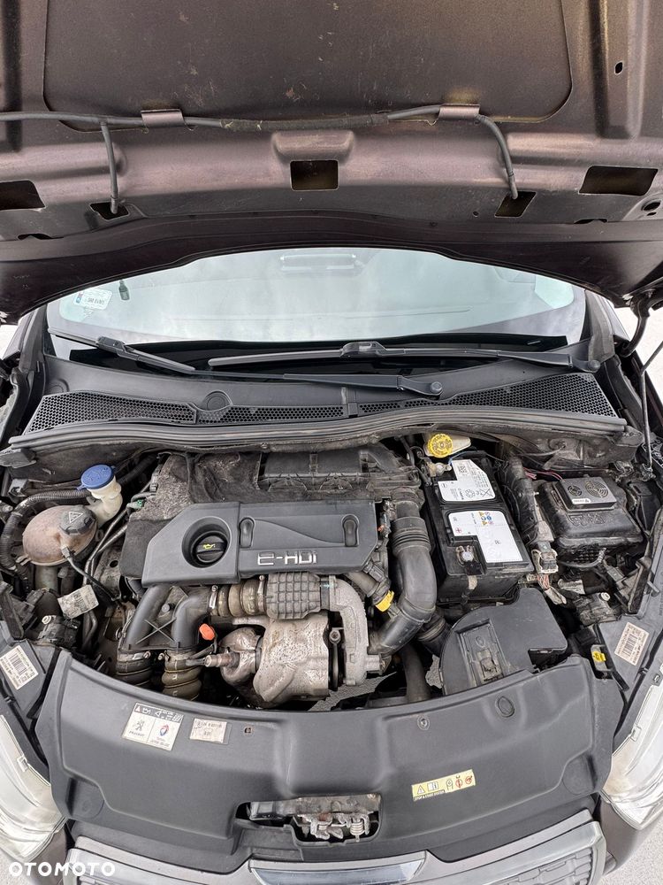 Peugeot 208 e-HDi 115 Stop&Start Allure - 13