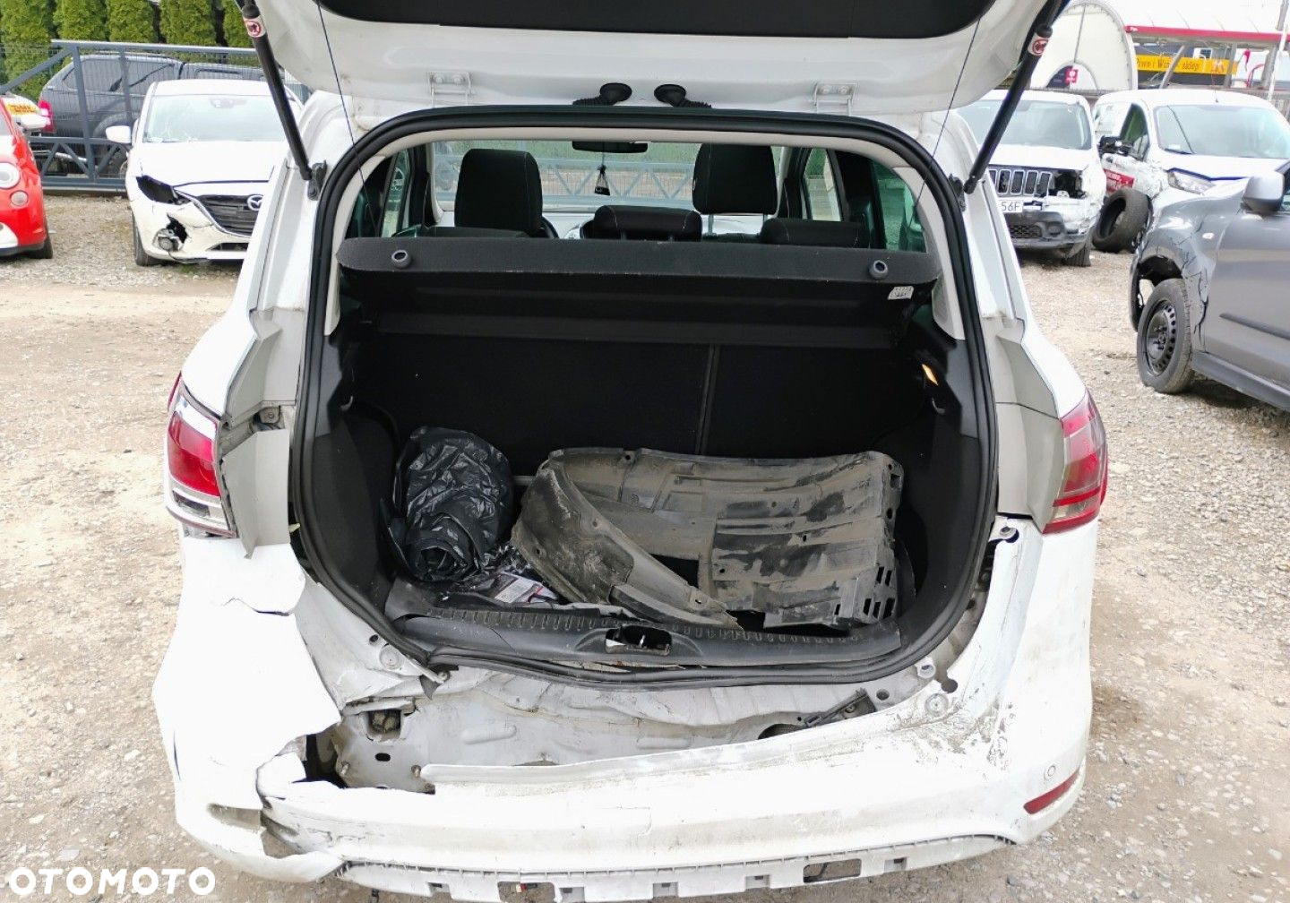 Ford B-MAX - 26