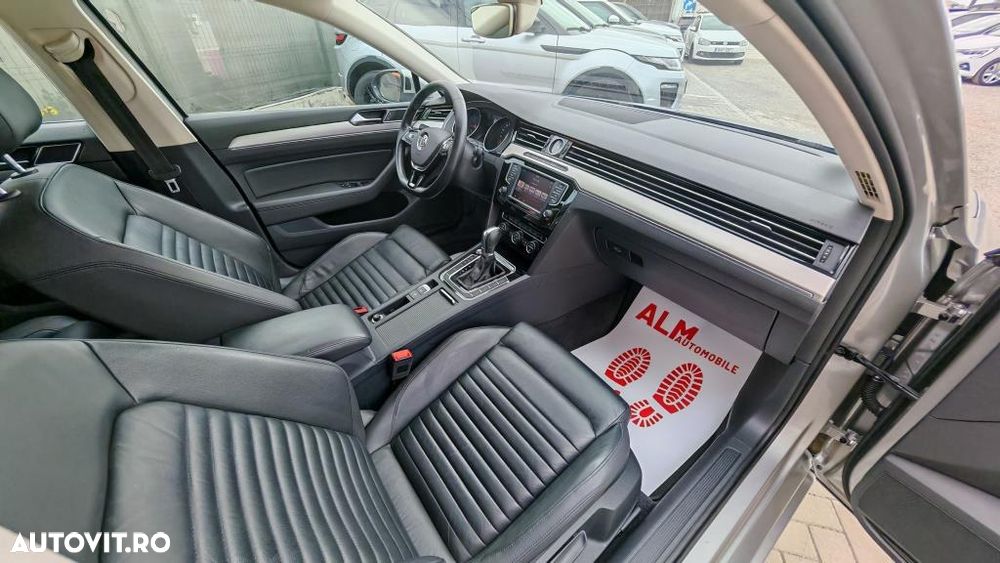 Volkswagen Passat 2.0 TDI SCR DSG Highline - 11