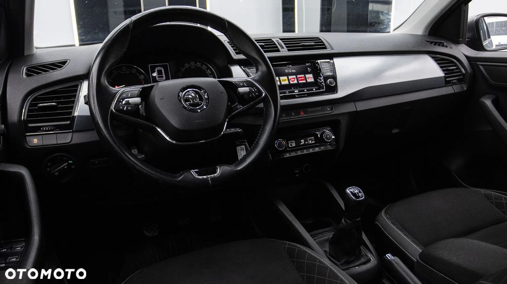 Skoda Fabia 1.0 TSI Ambition Plus - 11