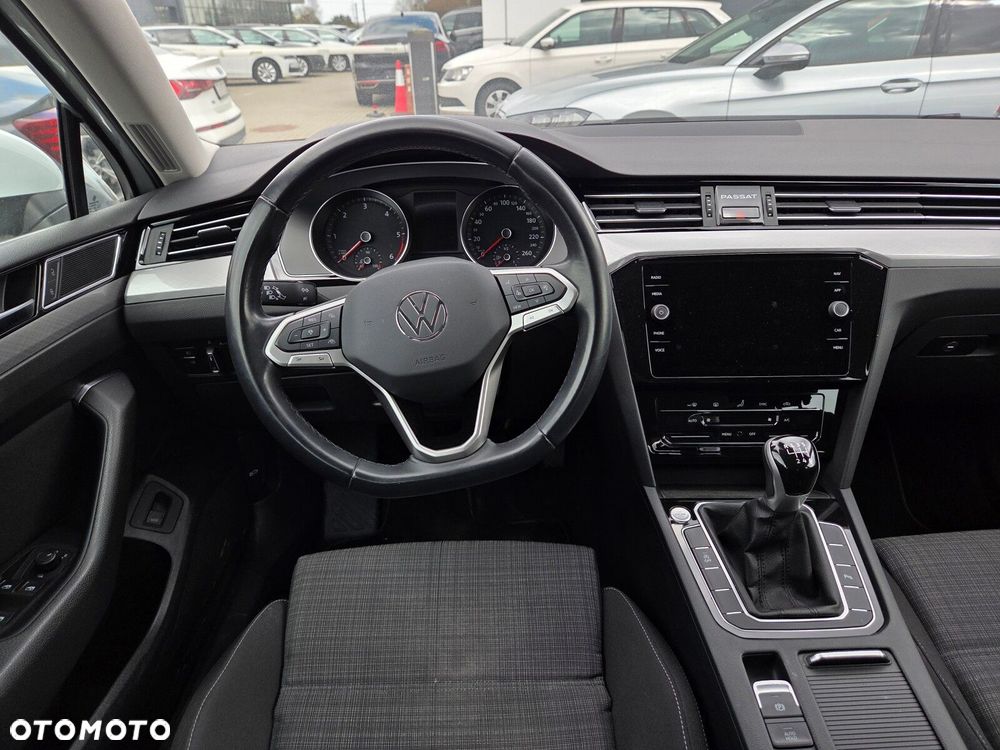 Volkswagen Passat Variant 2.0 TDI EVO Business - 3