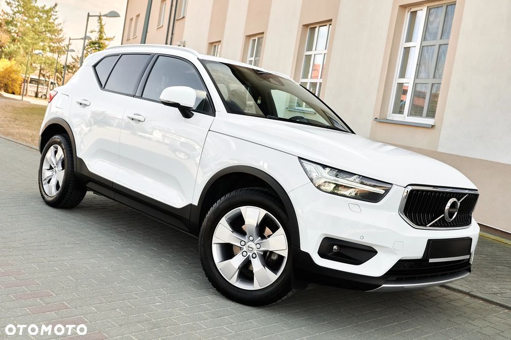 Volvo XC 40 T3 Momentum Pro - 9