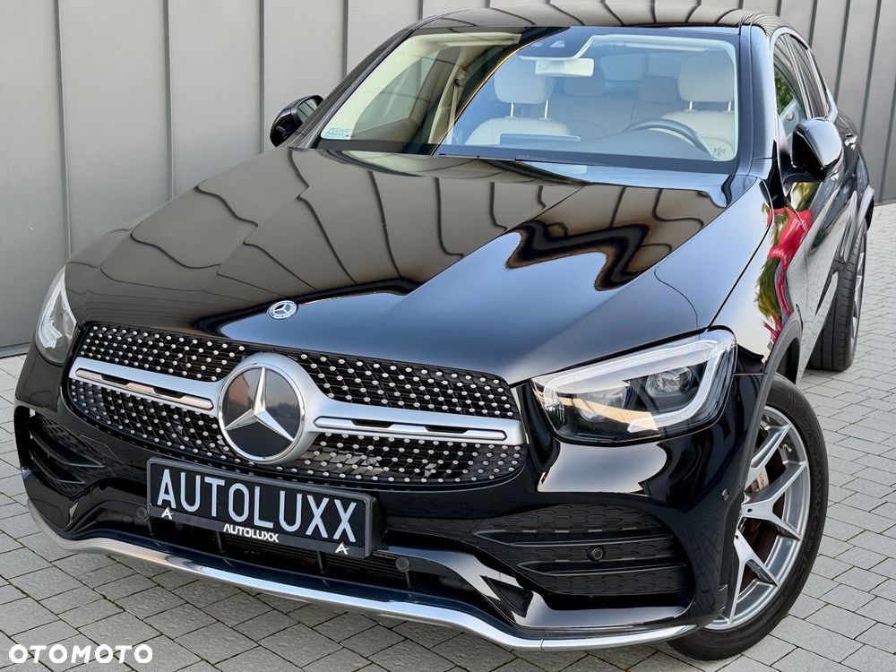 Mercedes-Benz GLC 200 4Matic 9G-TRONIC AMG Line Plus - 11