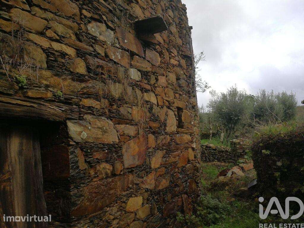 Casa / Villa em Alvares de 65 m2 - Grande imagem: 4/16