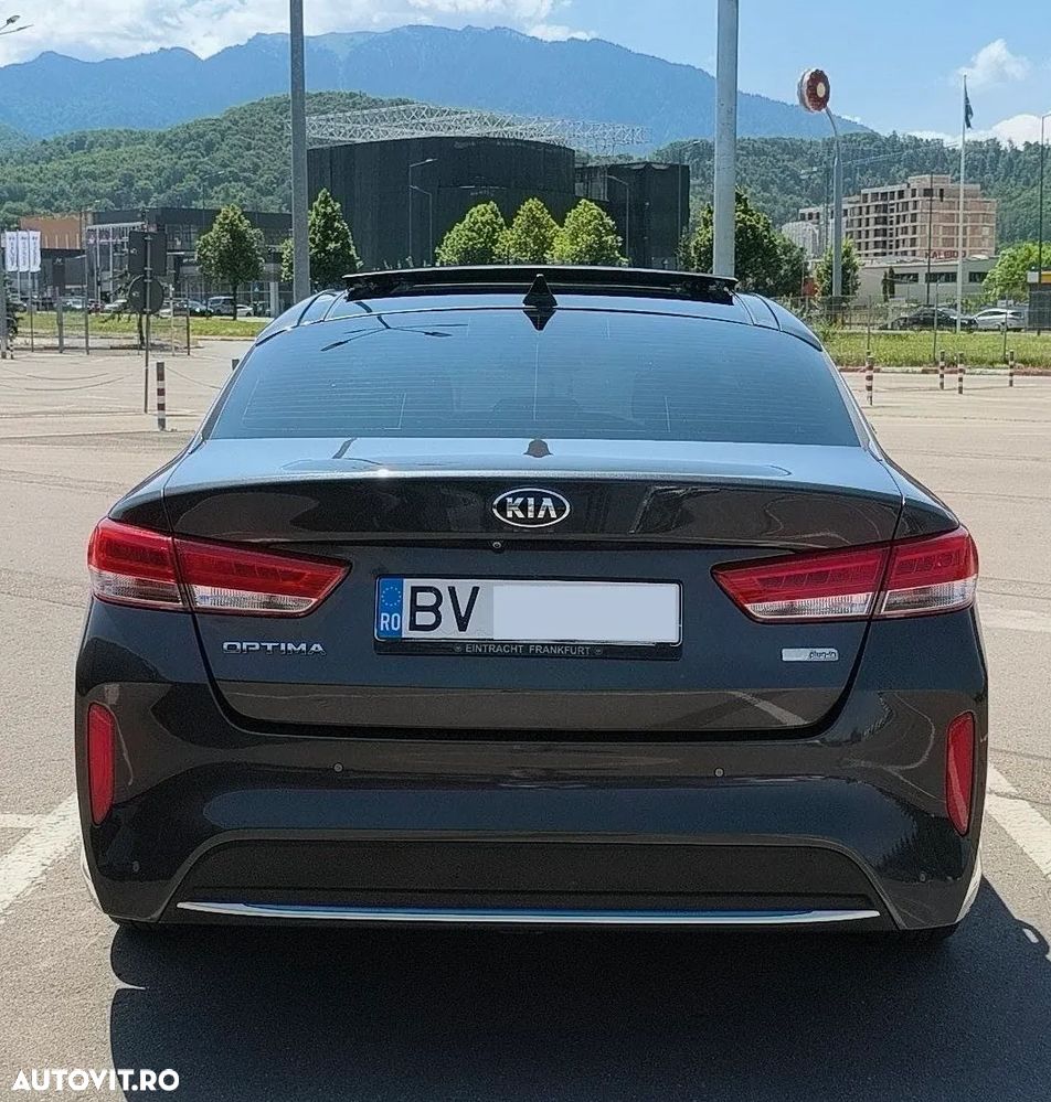 Kia Optima - 4