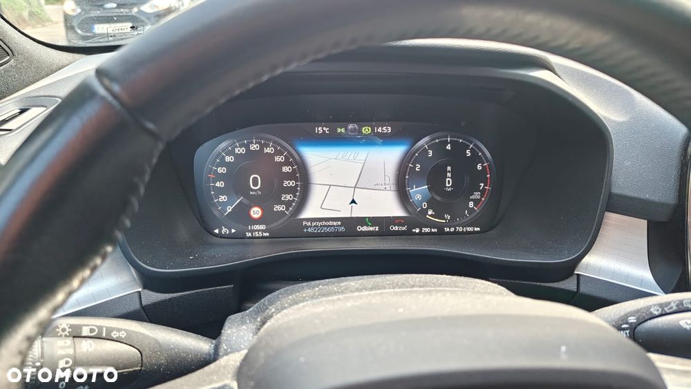 Volvo XC 40 T3 Momentum Pro - 14